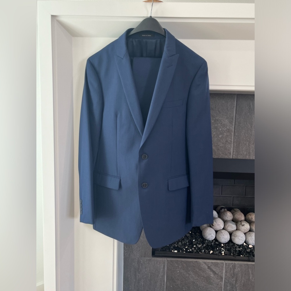 Calvin Klein Slim Fit Navy Suit